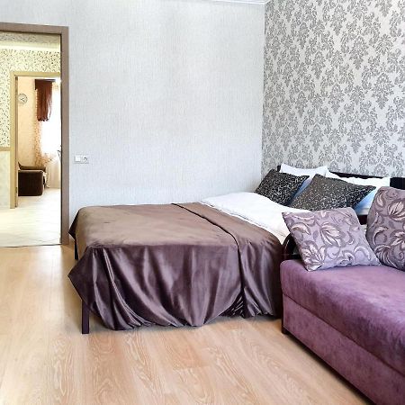 Lux Apartament Dacha Kharkiv Eksteriør billede